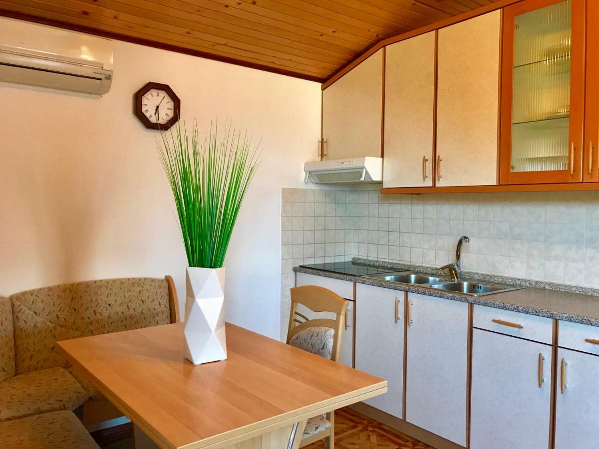 Apartmani Lisac บัชกา ภายนอก รูปภาพ
