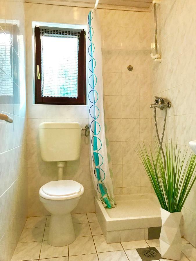 Apartmani Lisac บัชกา ภายนอก รูปภาพ
