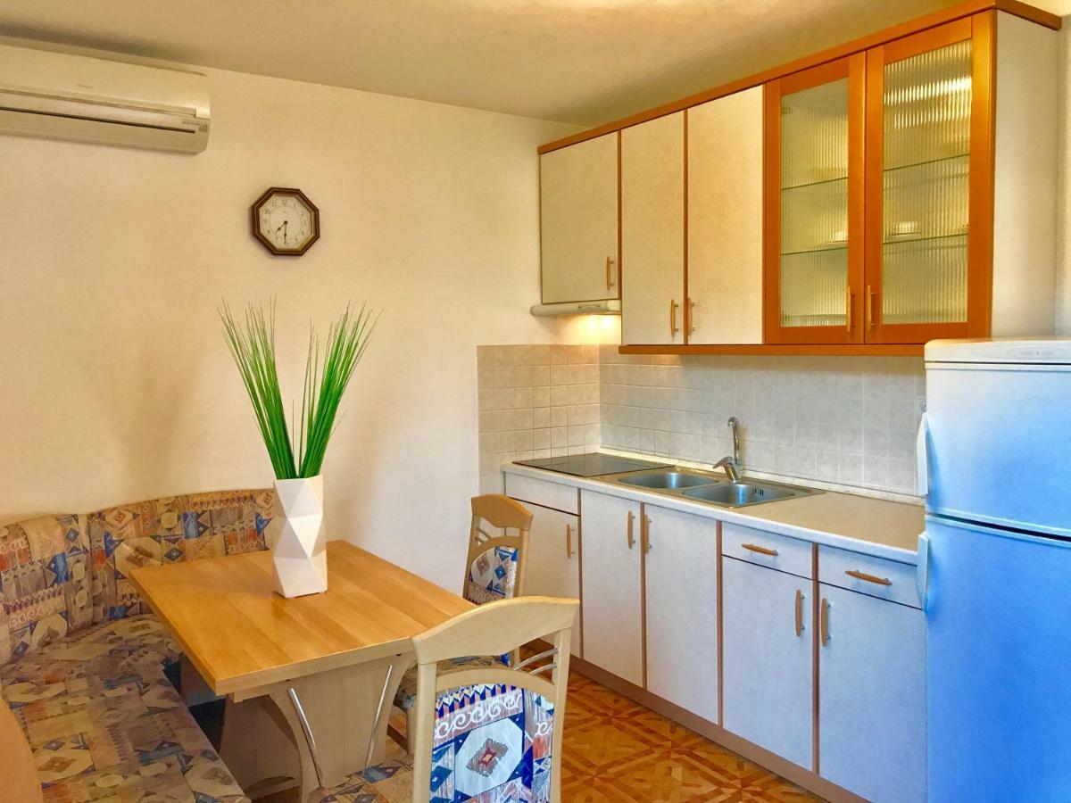 Apartmani Lisac บัชกา ภายนอก รูปภาพ